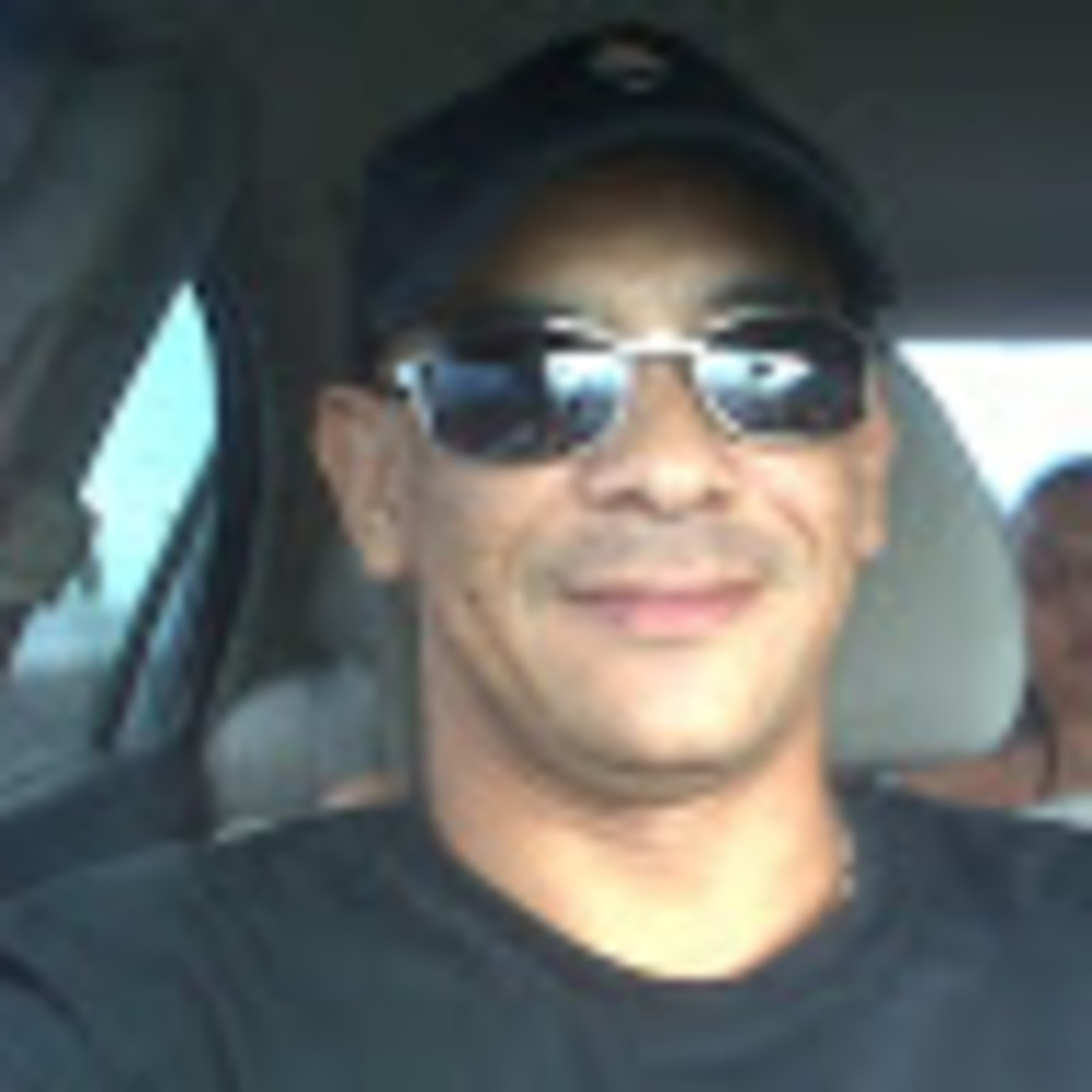 Meet your Posher, Luis